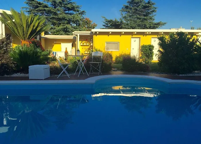 Bed and Breakfast La Casa (adults Only)