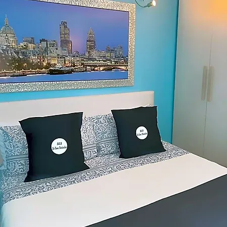 La Casa (adults Only) Bed & Breakfast 3*