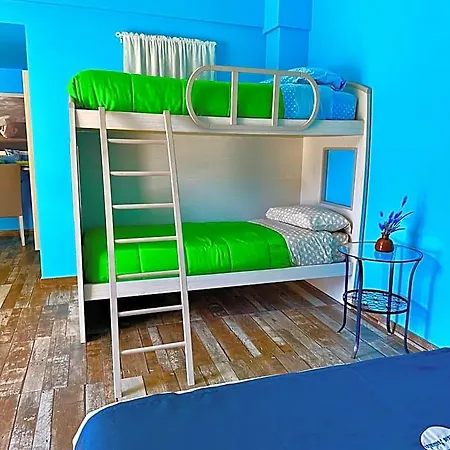 La Casa (adults Only) Bed & Breakfast 3*